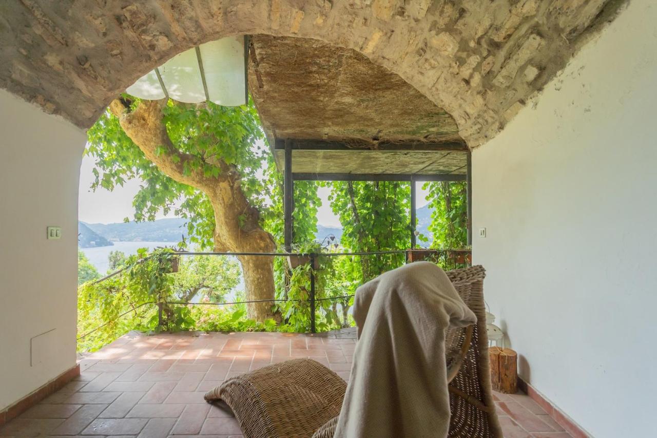 Simons Apartment With Amazing View By Rent All Como ブレーヴィオ エクステリア 写真